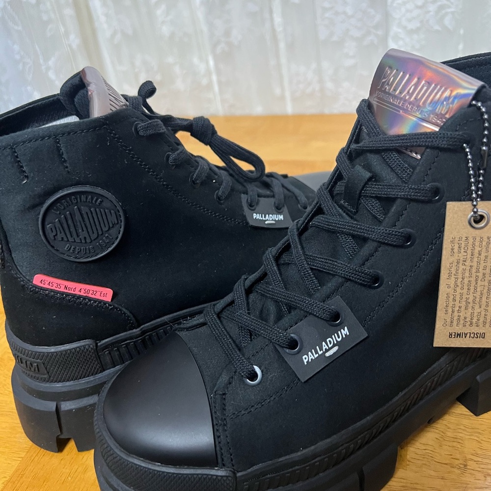 “Palladium” Revolt Hi-Tech Black Rugged High-Tops (8.5) NIB Trendy - Picture 3 of 8